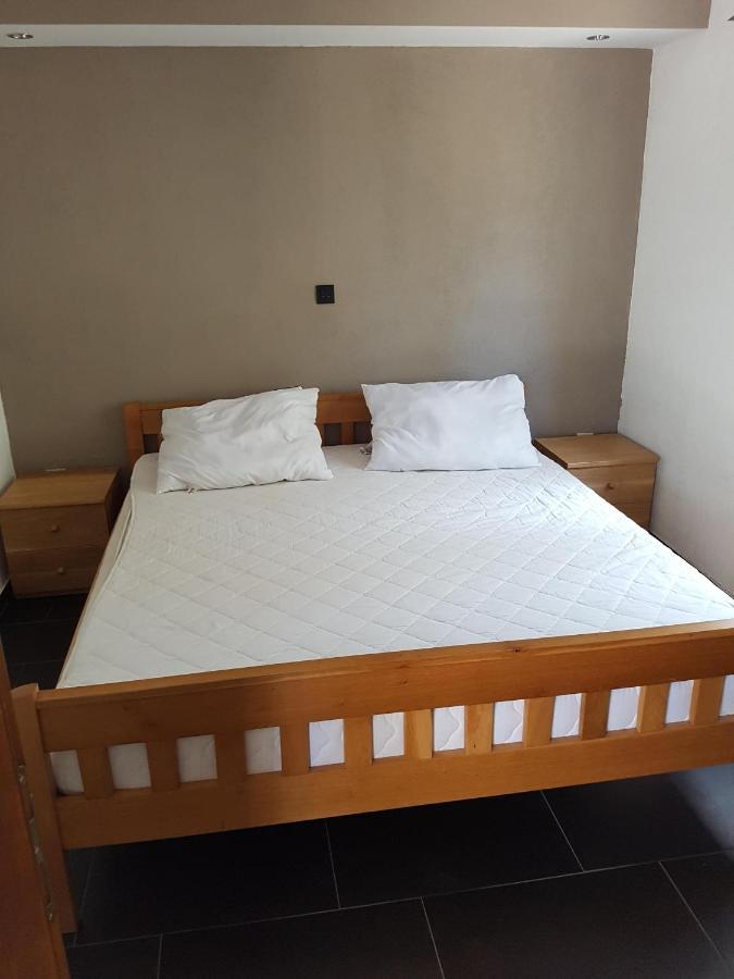 Apartmani Morovi Dvori Drage Exteriör bild